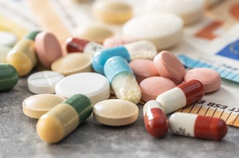 5 reasons why most pharmaceutical companies choose to outsource in India